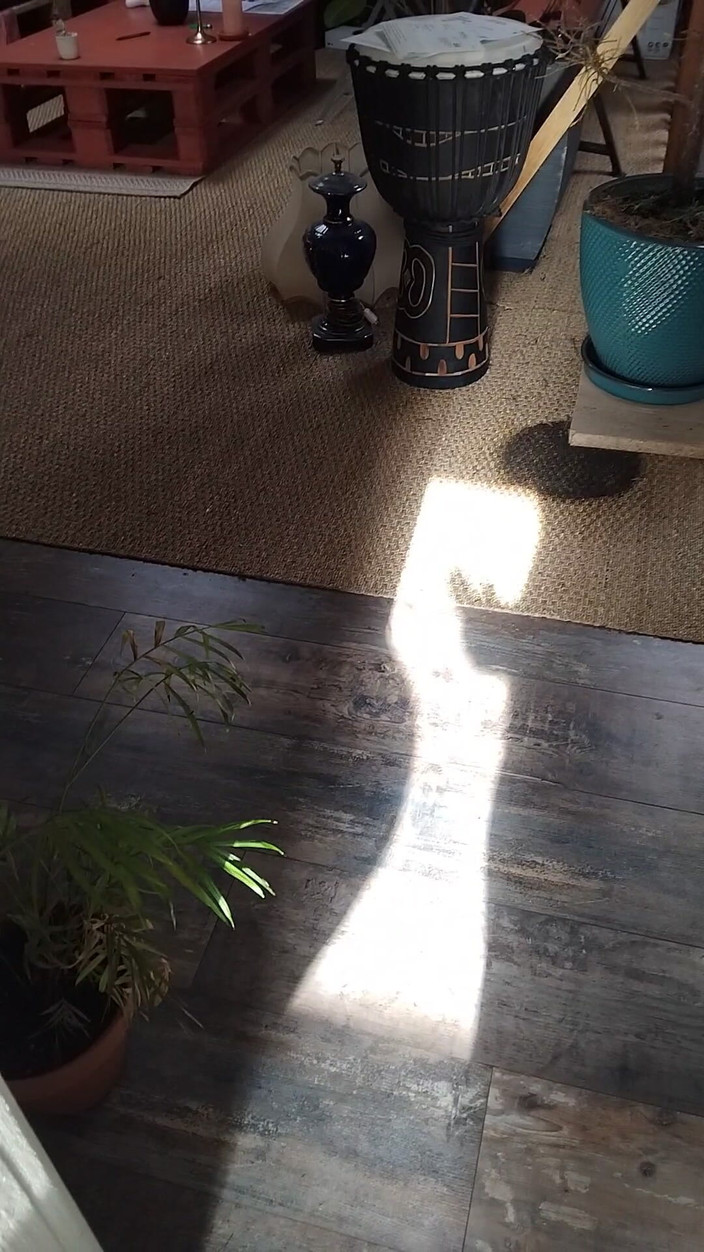 AnaMkeith: di bawah sinar matahari