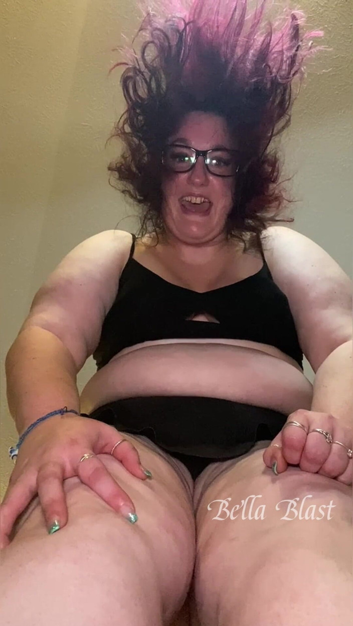 BellaBlast: Crushed Beneath Me No Escape From My Weight by Bella...