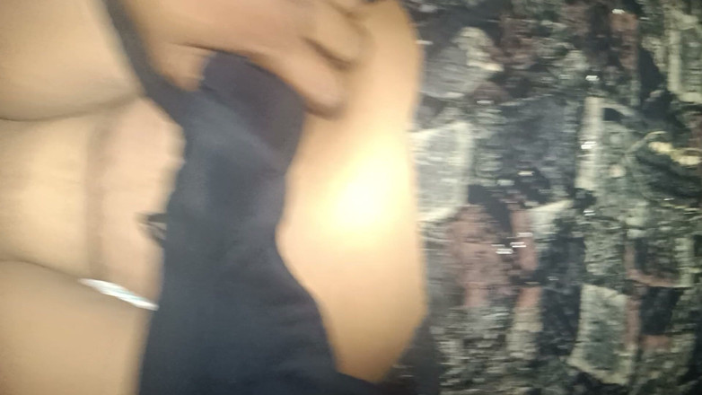 Bhabhi UP: La mia sorellastra è qui, e ci stiamo divertendo molto