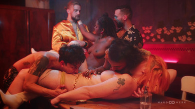 HardWerk: Sheer і люблячий з las bangers