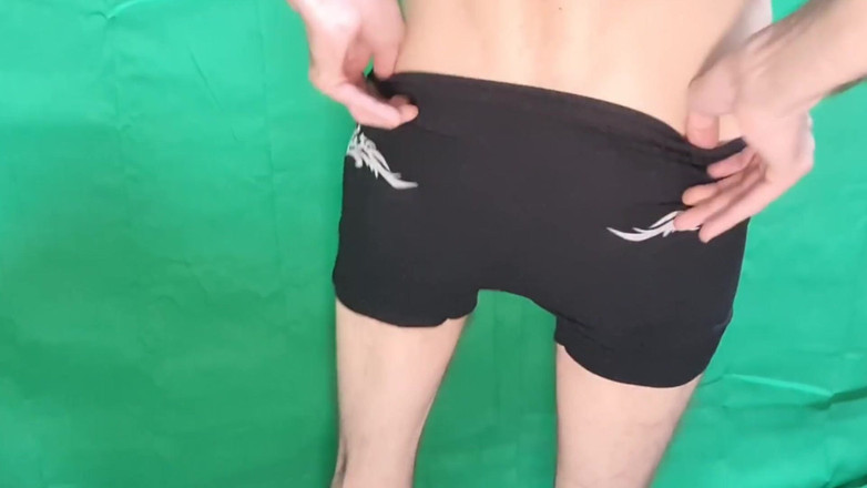 HeIsSooThin: Black Boyshorts Cuba