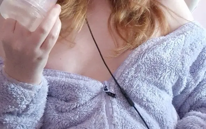 PrincessKitti3: Breast Play and Cumming for You