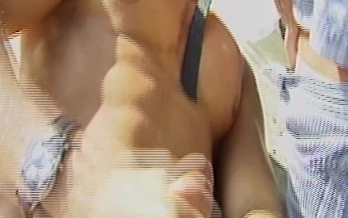 Just X Gays amateur porn: Surowe mięso