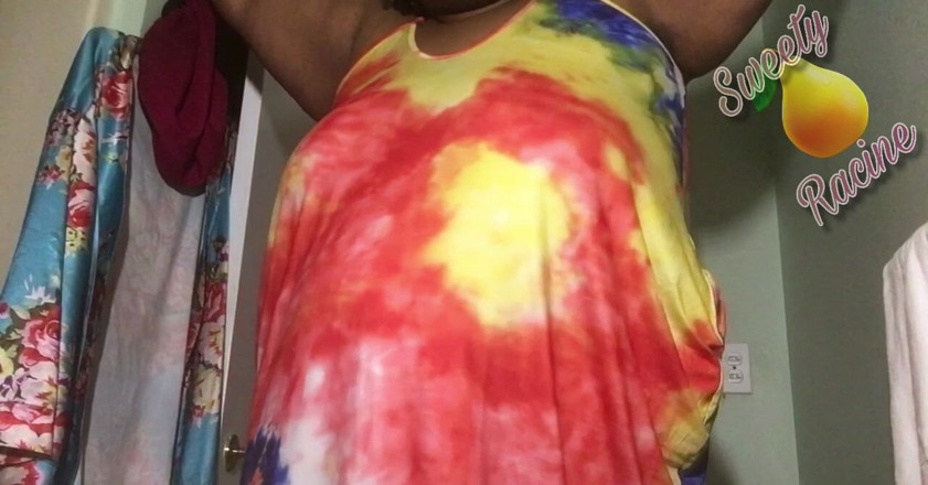 Sweety Racine: Une SSBBW exhibe son gros ventre