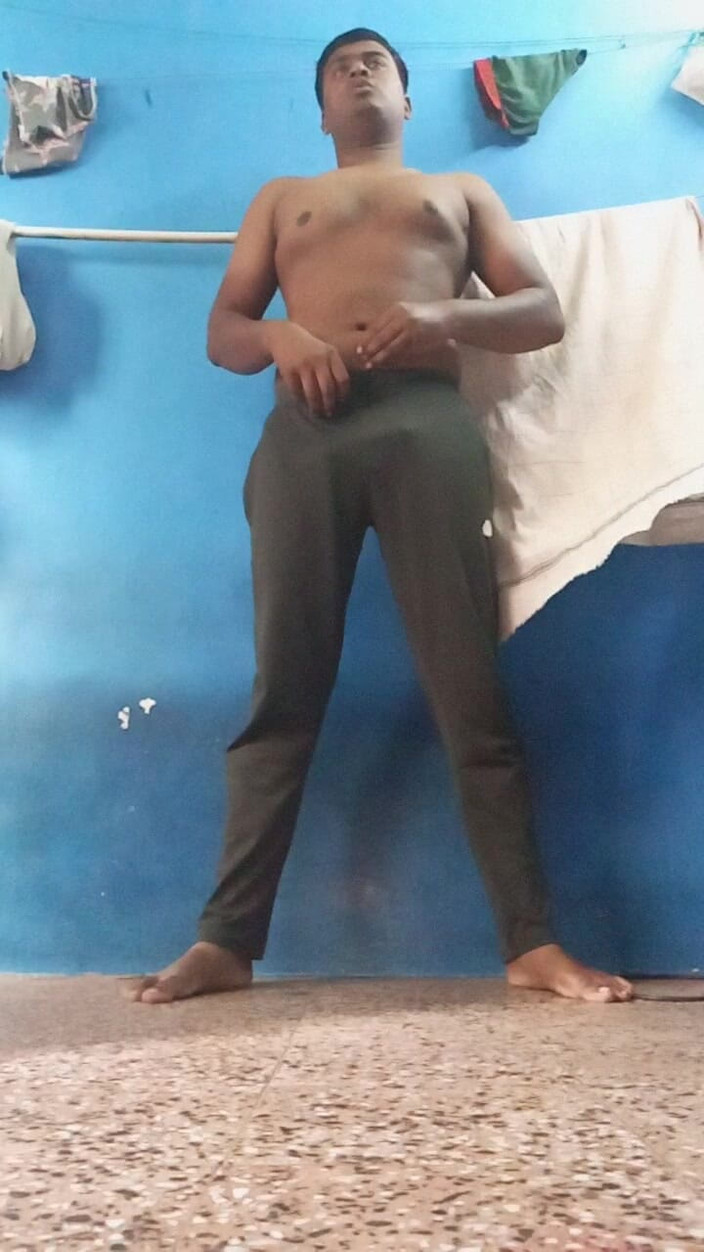 Sweet Indian cock: Sex excercise với chị dâu bú cu