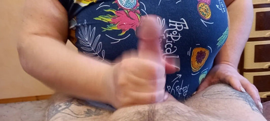 Zona901: Olgun şişman bir kadından oral seks ve penis mastürbasyonu