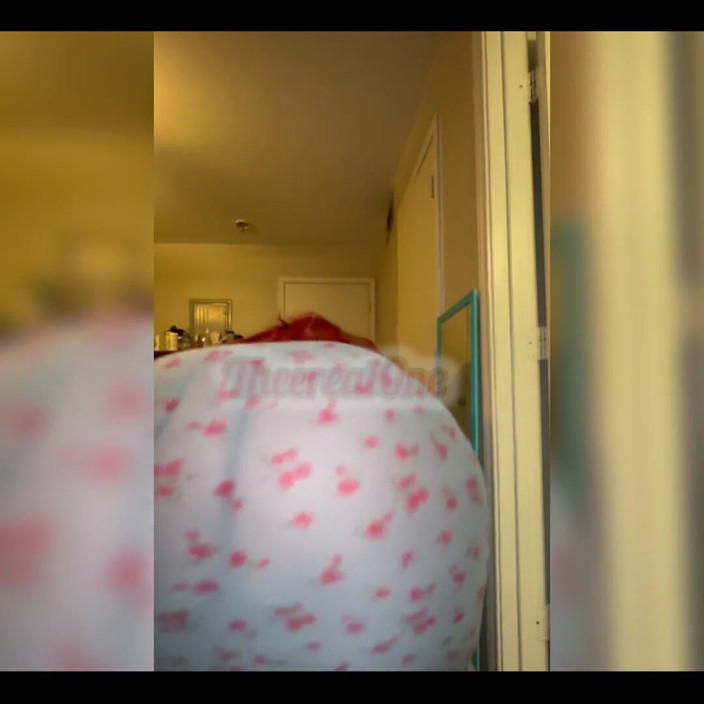 Biggdebbie solo: BBW Shaking That Ass for You Stepdaddy