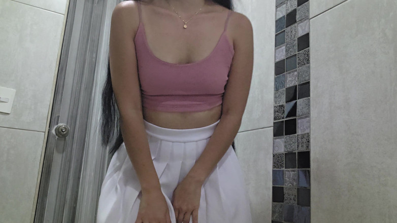 alexia twerk videos: Percubaan Skirt Putih Pada Haul