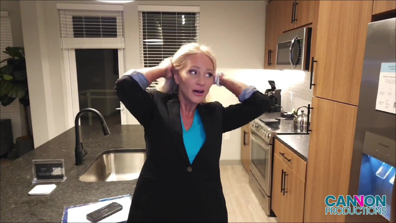 Cannon Productions: Sexy Hot MILF Realtor Alexis Malone Seduces Client with Wet...
