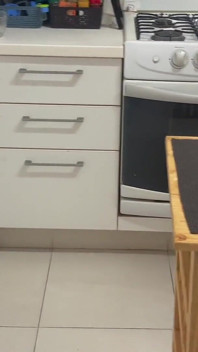 Devo Pagare Il Fattorino Della Pizza Con Le Mie Labbra