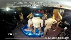 Club Express: [v zákulisí] - Piss Gangbang Party s Nancy Nature