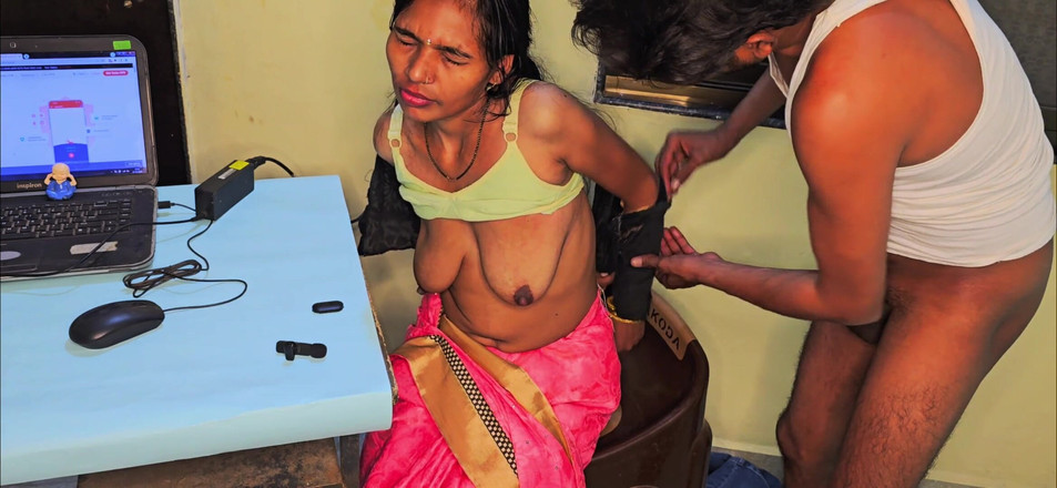 Kavend91: Nokri Ke Leye Mujhe Maneger Ko Uske Ghar Pr Jaakar...