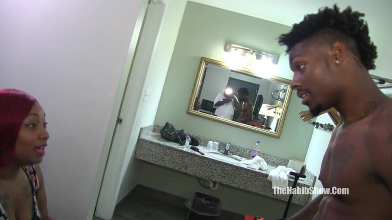 The Habib Show: Video completo .. Laylared incontra il fratello