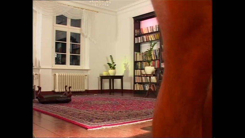 Deutschland porn: Busty horny trưởng thành đã rất hài lòng khi cô ấy đụ bởi...