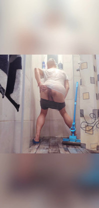 Beautiful Anal Cleaning in the Shower