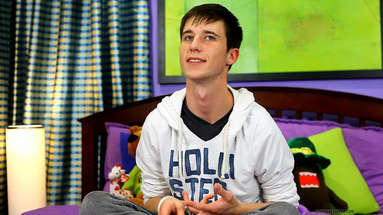 Lollipop Twinks: Adrian ile bir "ısırma" röportajı