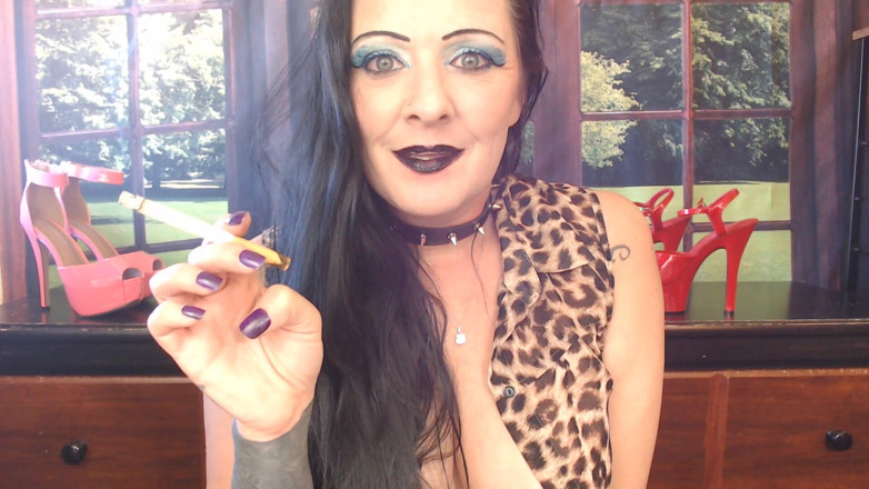 Abby Anna: Nuevo video de bienvenida de esclavos de humo