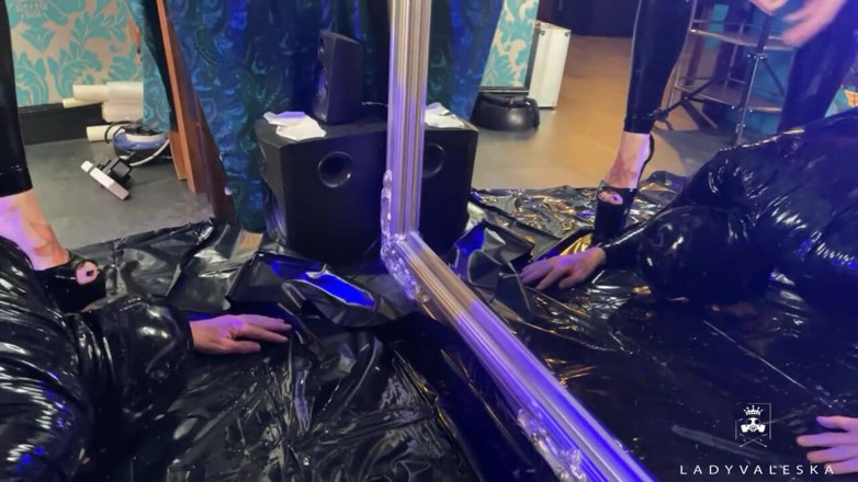 Lady Valeska: Keeping the gimp hydrated