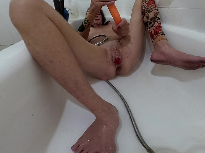 Lizzy Yum VR: Liz Young VR 2025 Dilate kąpielowa zabawka seks 31
