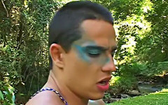 Gays Case: Молодой парень из амазонского племени должен трахнуть первого мужчину, которого он встречает в Сельве