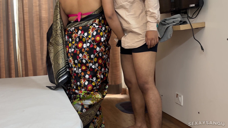 Sexxysangu: Enteada fodida por padrasto