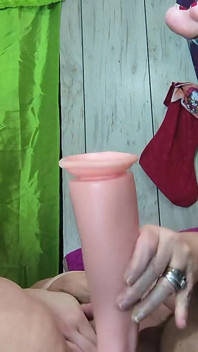 Madrasta uma prostituta, mas quer que seu enteado lhe dê essa semente, por favor