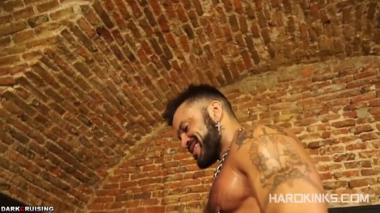 Hard Kinks: Hardkings - Mi darai il culo!