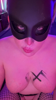 Przygoda Scruffy Bunny Syn Thetic i Super Niegrzeczny Easter Egg Conspiracy 