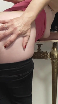 Stepmom MILF with Big Ass Agreed to Fuck with Her Stepson