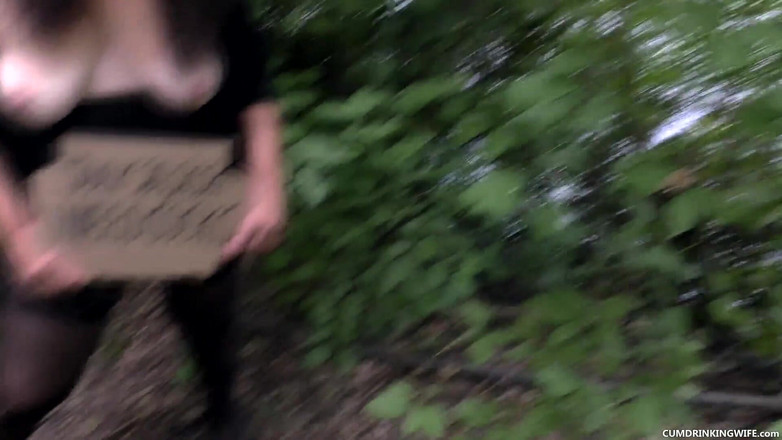 Cumdrinking Wife: Gangbang di Tasik Mandi
