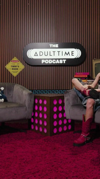 Lana Smalls & Scarlet Skies Feet Pics, Disorders, & Shrek Dirty Talk | the Adult Time Podcast