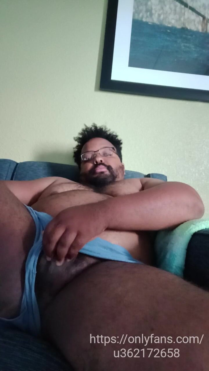 Eddie Venezuela: Grote stiefvader gek in een hotelkamer