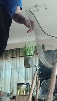 Arkadaşım beni izlerken biraz eğlenceli dildo sikişi