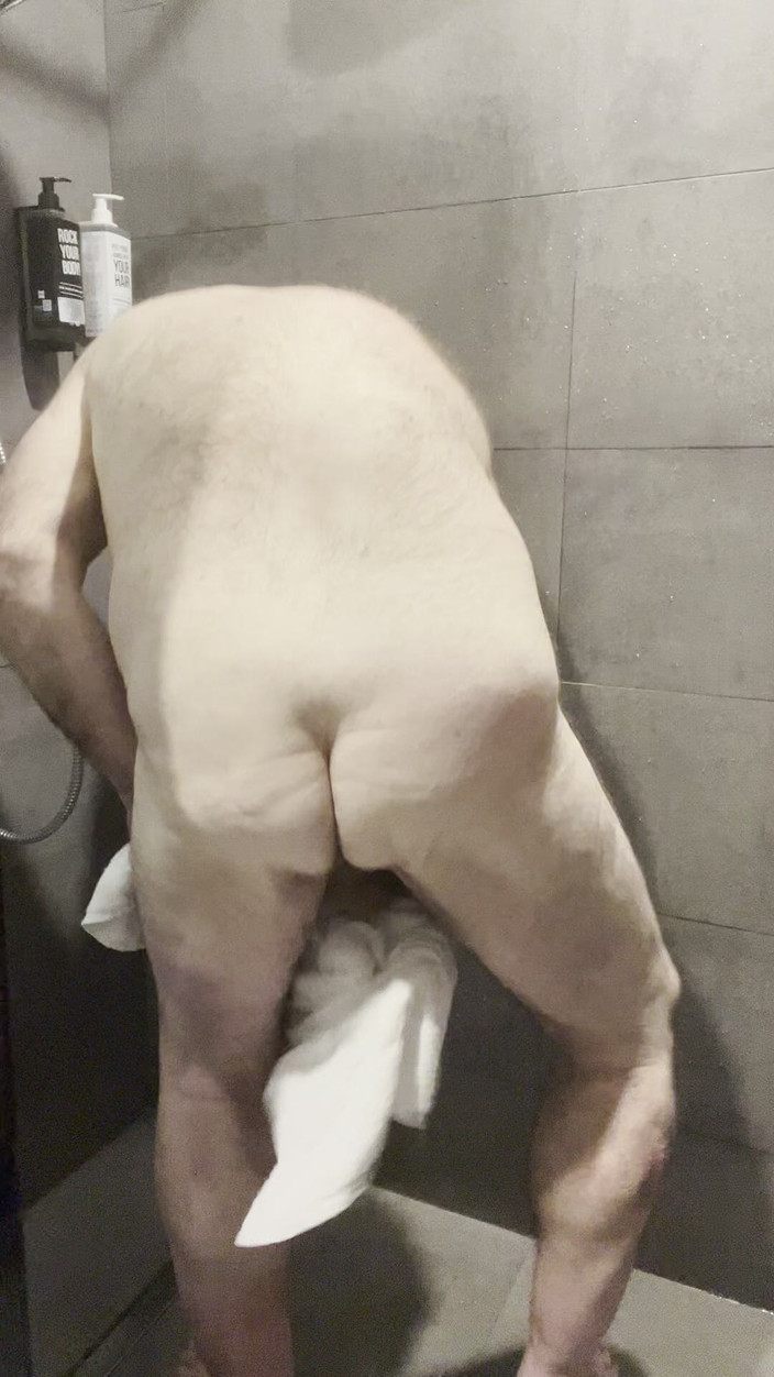 Coach Karl dude lodge: 2026 Valentýn čas ve sprše 3