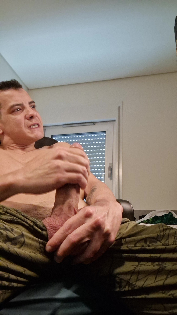 Fitguywithbigdick: Bana bak!