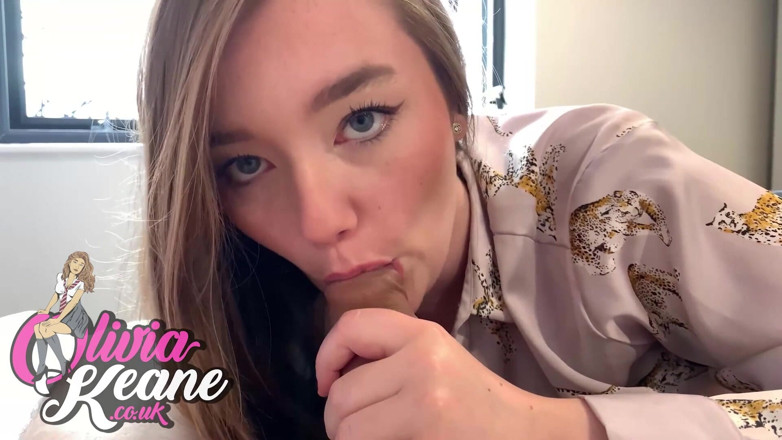 Olivia Keane: Gorgeous 18 Year Old Olivia Keane Eats Cum