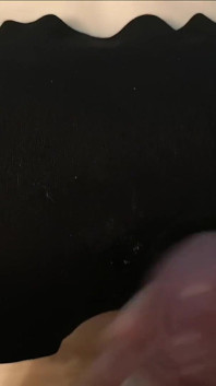 我在我的屁股上射精