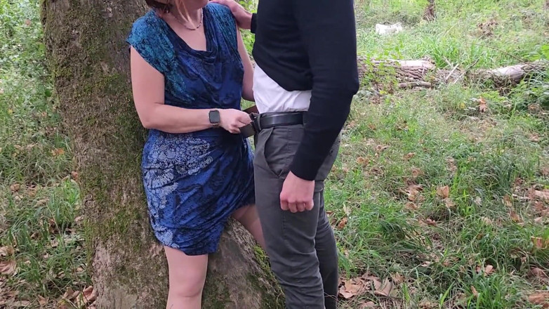 Sexymarghot: Exhib nature turns into a hot threesome