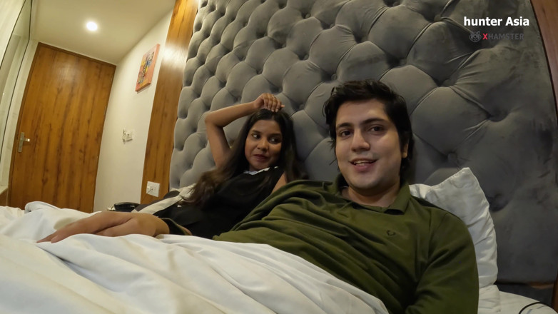 Hunter Asia: Homemade Sex Video by Hunter Asia and Sweet Chaaya