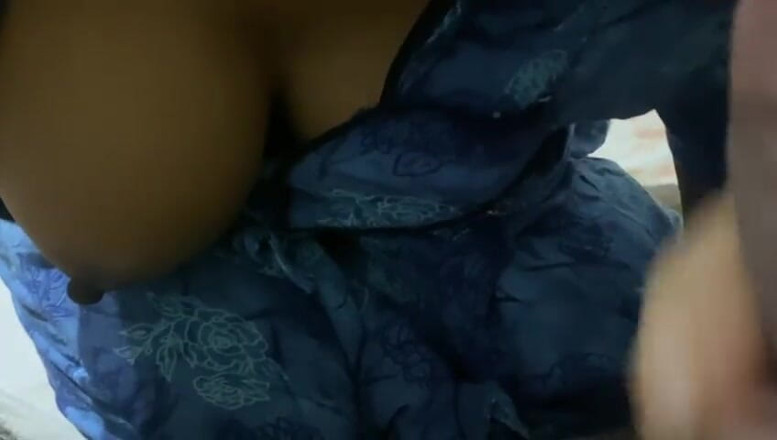 Arabicqueen: Мастурбує і робить мінет