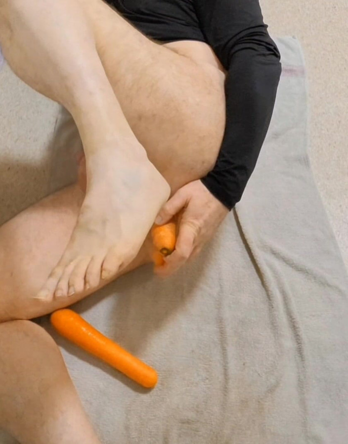 Venusian70: Three Carrots