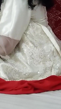 Hintli kız arkadaşını domaltarak sikiyor, kim domalmayı seviyor?
