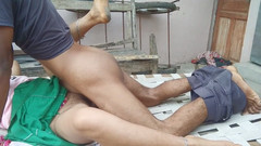 Fuckkkker: Indische Desi tante buitenshuis