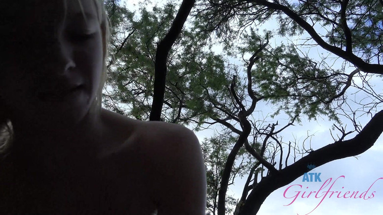 ATK Girlfriends: Vacaciones virtuales