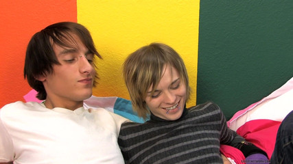 Lollipop Twinks: Интервью: Дин Холланд и Майлз Гордость