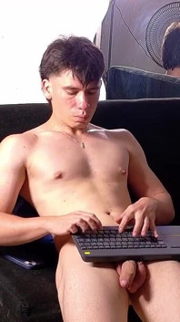 I Pull My Dick Live, Colombian Man