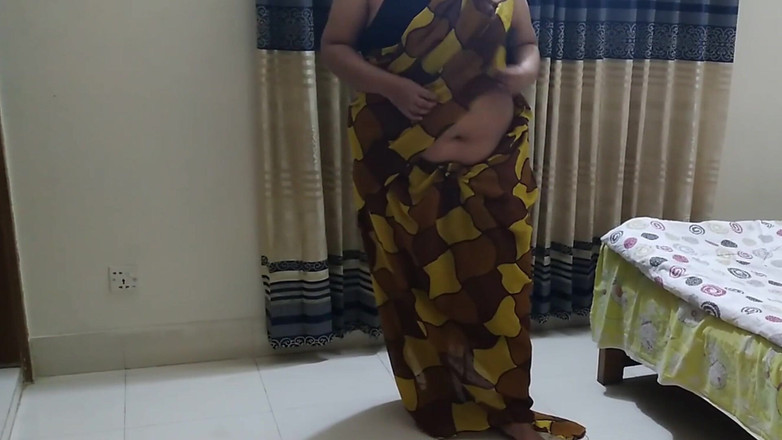 Aria Mia: Moti Gand Wali Tamil het moster blir anal knulla från...