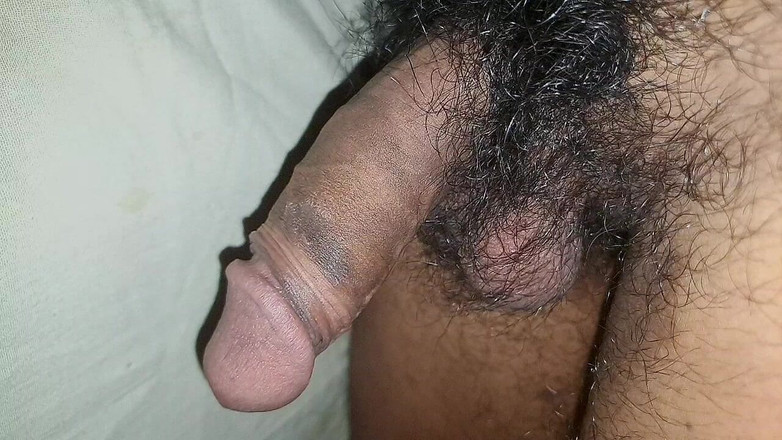 Desi_Porn_India: 큰 자지를 보여주는 어린 인도 소년 - 1.