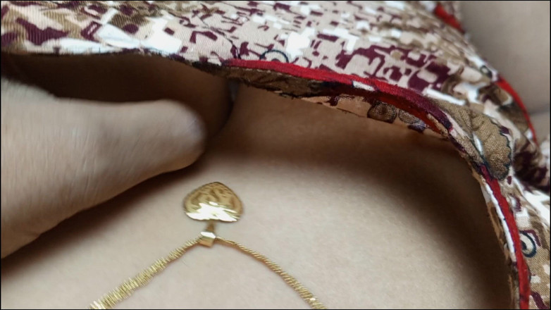 Nadiyabd: Rekaman seks asli istri india lagi asik memeknya pakai sperma...