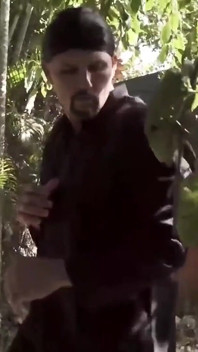 bari gand chhote stan vaali chodne laayak mammi aur sunahre baalon vaali guriya ki bare gore land vaali tin logon vaali chudaee men chudaee